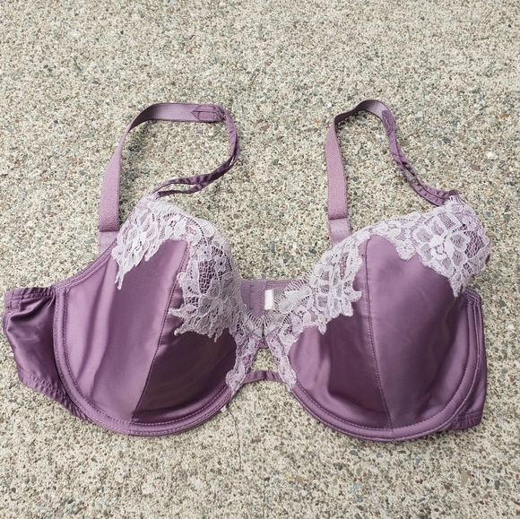 Victoria's Secret Other - Victoria's Secret purple satin lace bra